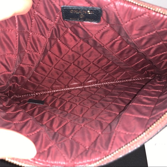 Chanel o case pouch medium caviar black gold hardware - Picture 12 of 14